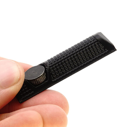 Ergonomic handgrip for Nikon FA