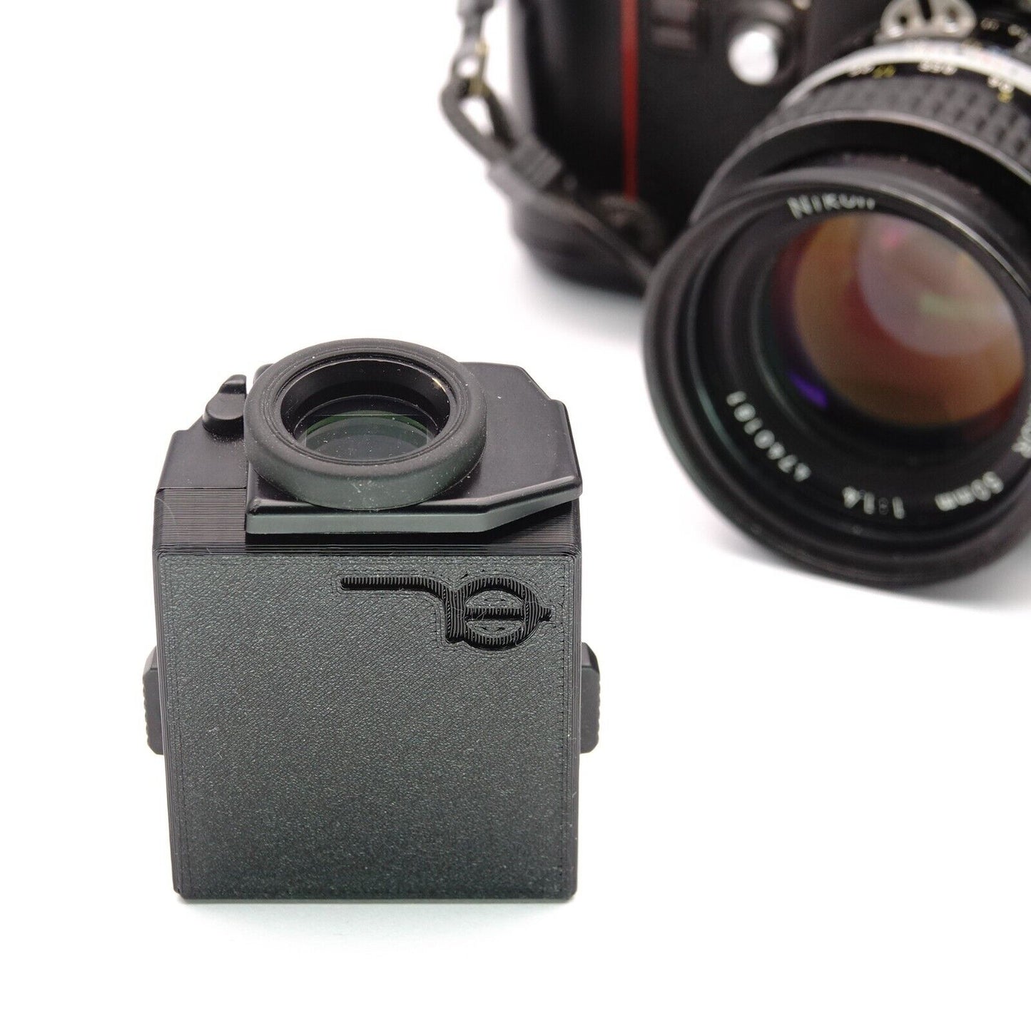 Cubierta del visor para Nikon F3 (DE-2, DE-3, DA-2, DW-3)