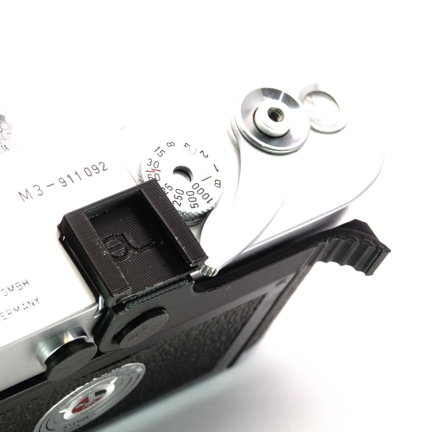 Thumb rest with accessory shoe for Leica M3 & M6 & Leica MP