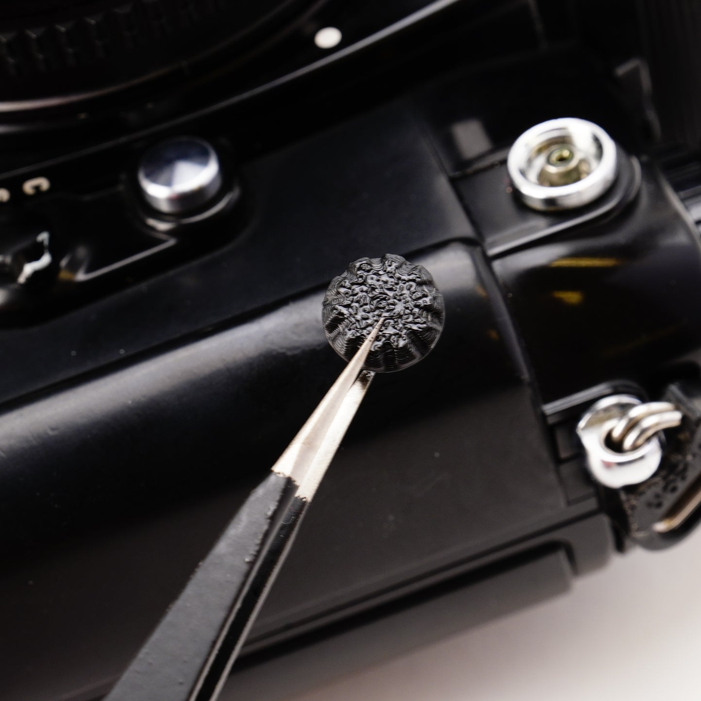 Nikon Classic Cover Set: 2-Pin Remote & PC-Sync Abdeckkappen (F4, F3, MD-4, F801)