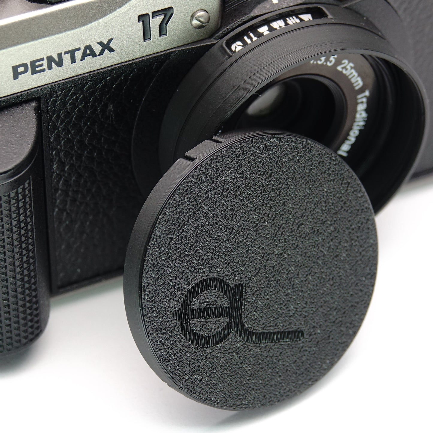 Lens hood with focus tab & 46mm thread for Pentax 17