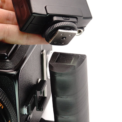 L-Handgriff mit Arca Swiss & Darkslide-Fach für Hasselblad 500C/M, 503CW