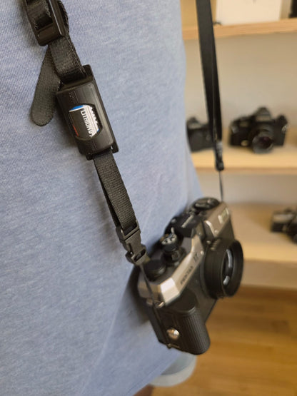 CR2 battery holder for camera strap for Pentax 17, Rollei 35 AF