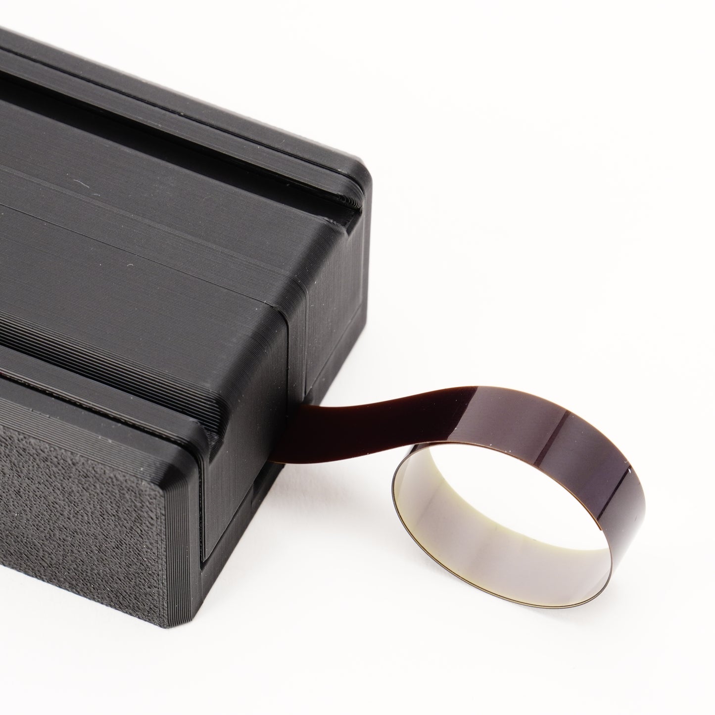 Film Scanner Minox 8x11 Modular Film Holder – Magnetic, Flat, Anti-Glare